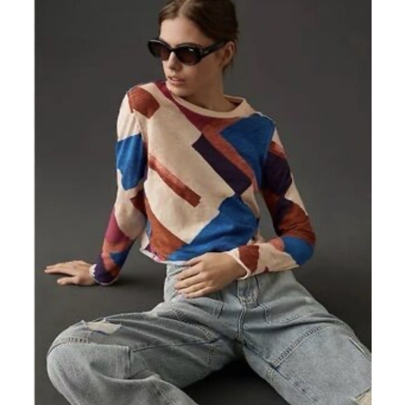 Maeve Tops - Maeve Long Sleeve Geometric  Cropped Tshirt Size Medium
